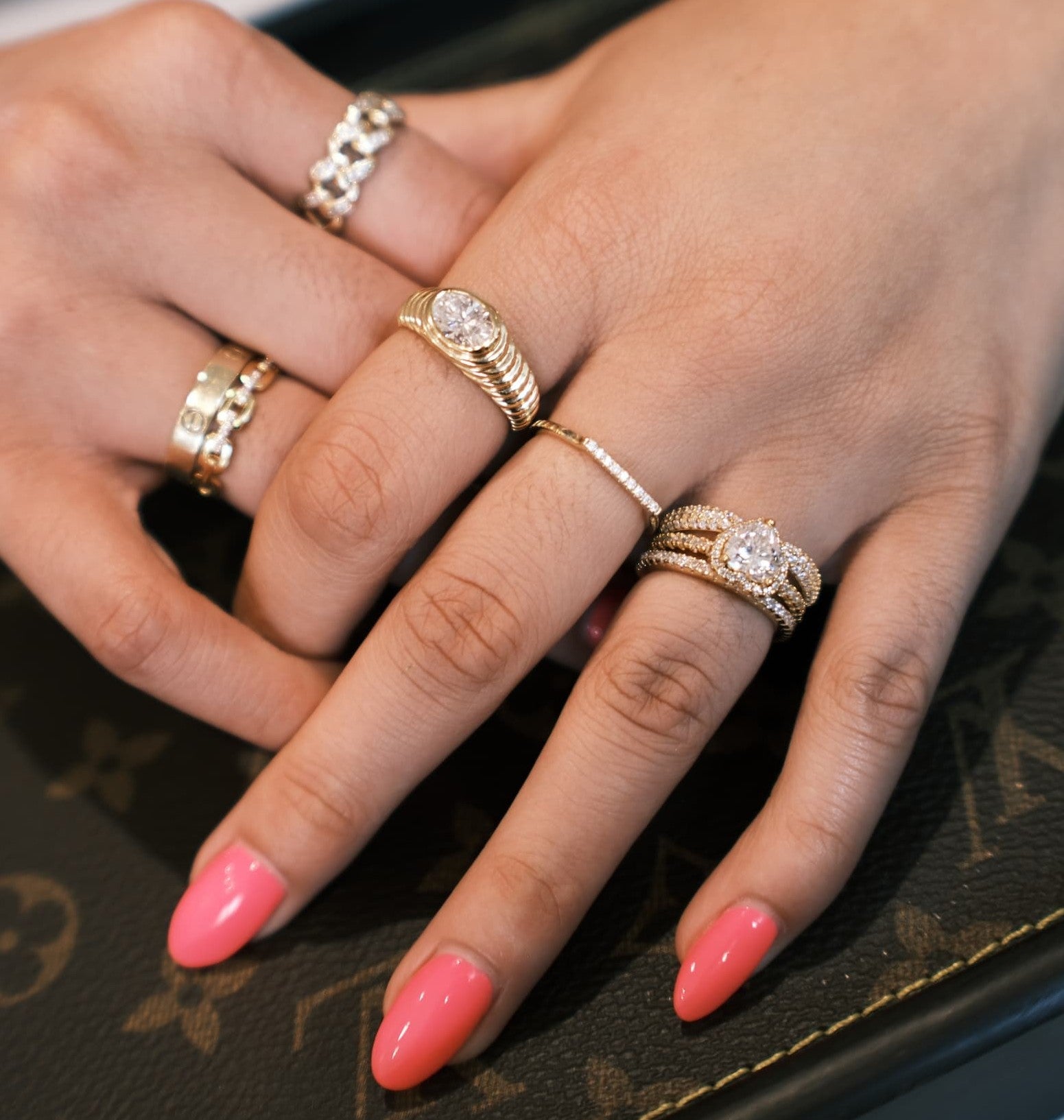 LUX MINI INFINITY RING