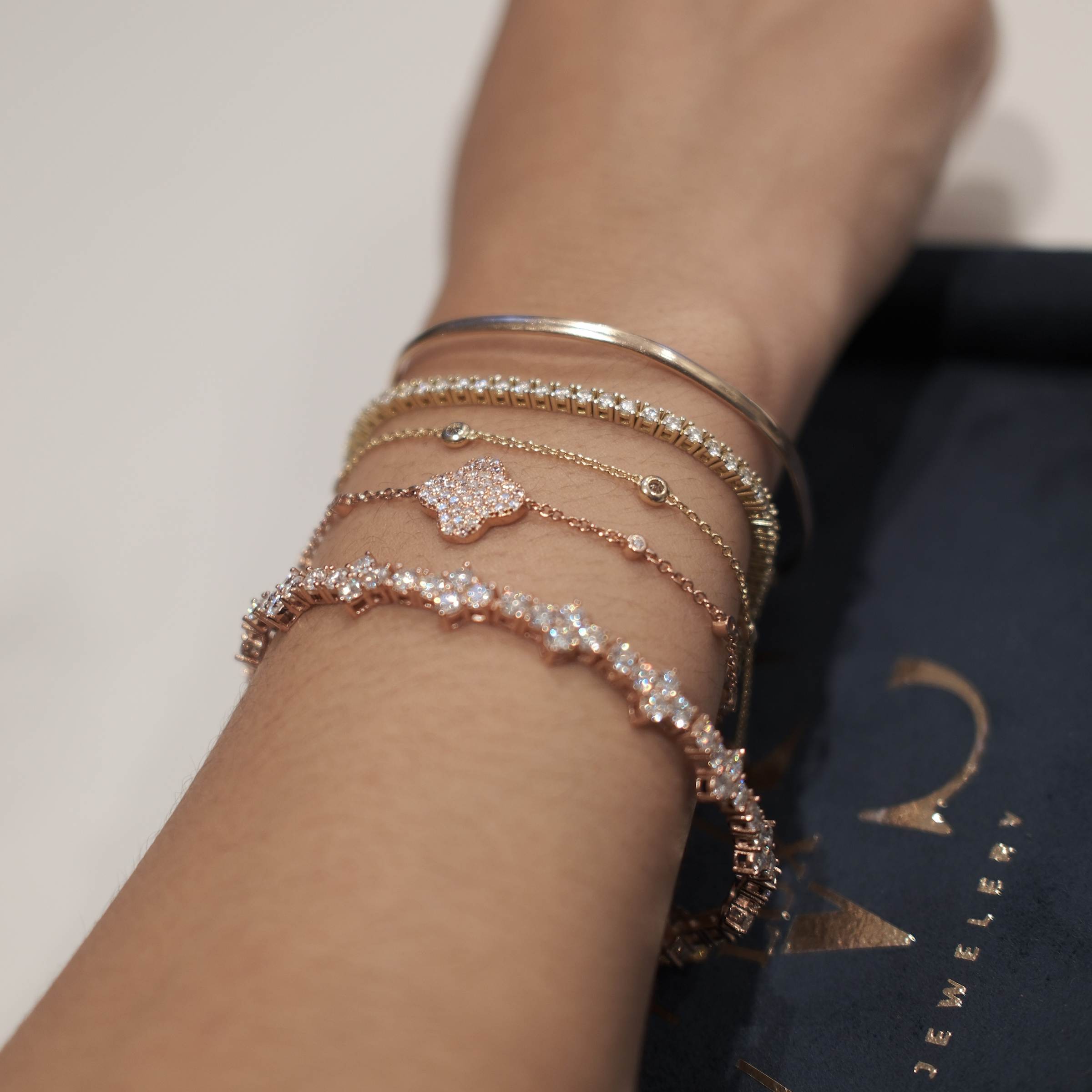 HALO TENNIS BRACELET