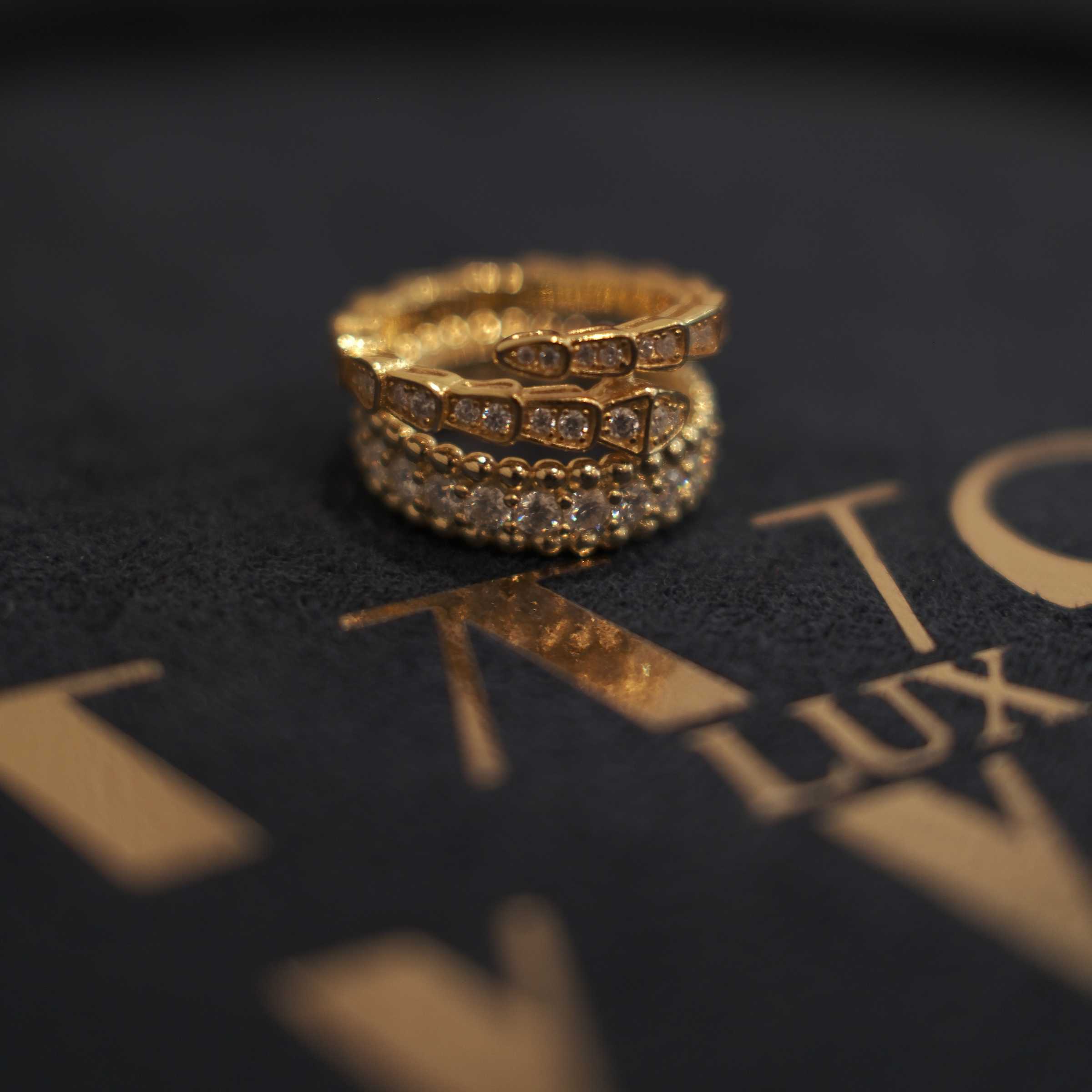 LUX VIPER RING