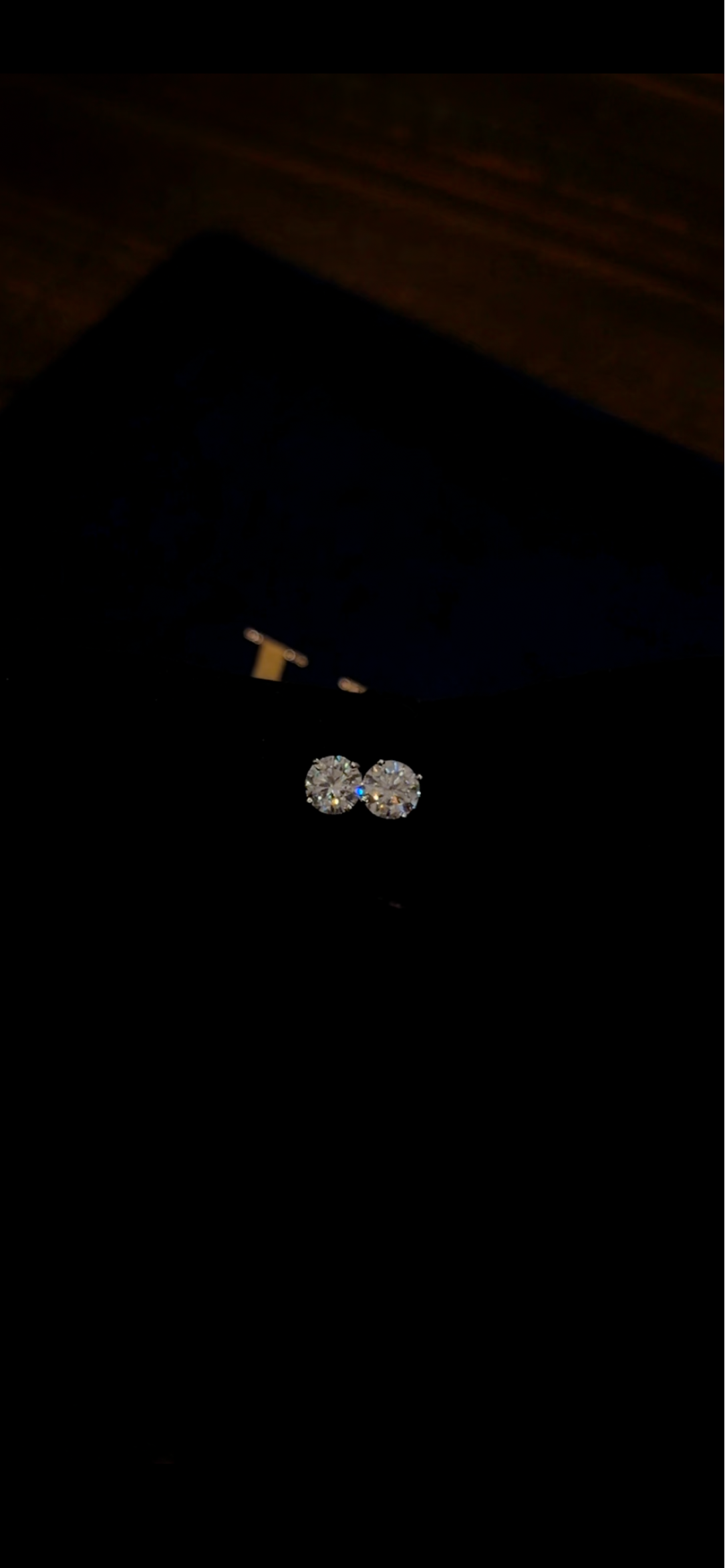 2CT STUD EARRINGS